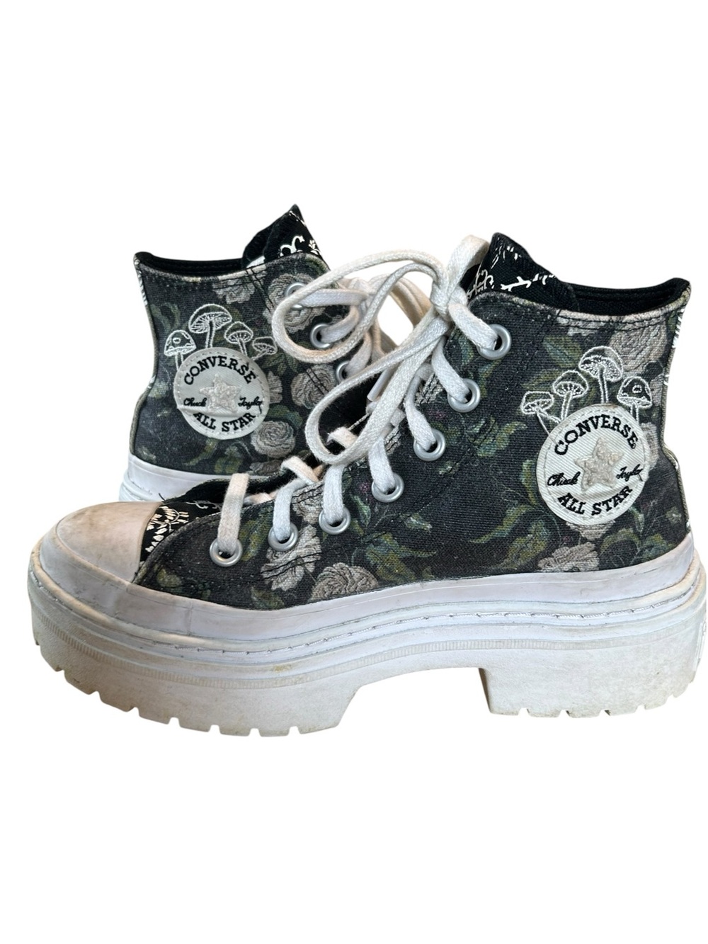 Converse Embroidered Chuck Taylor All Star Lugged Heel Platform Size 5